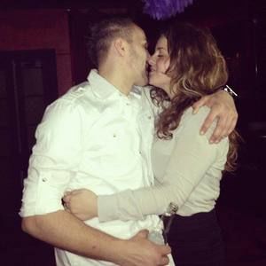 Meet your Posher, Adela